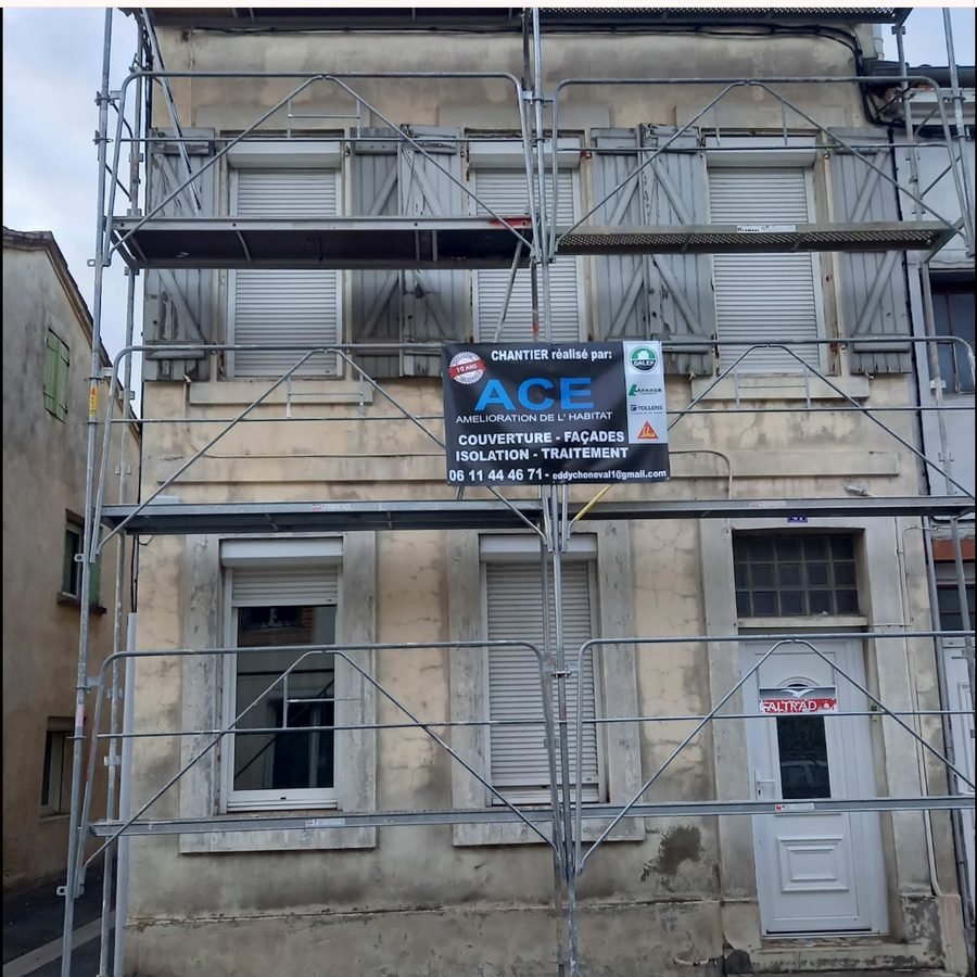 Ravalement de façade par ACE Couverture à Castelsarrasin